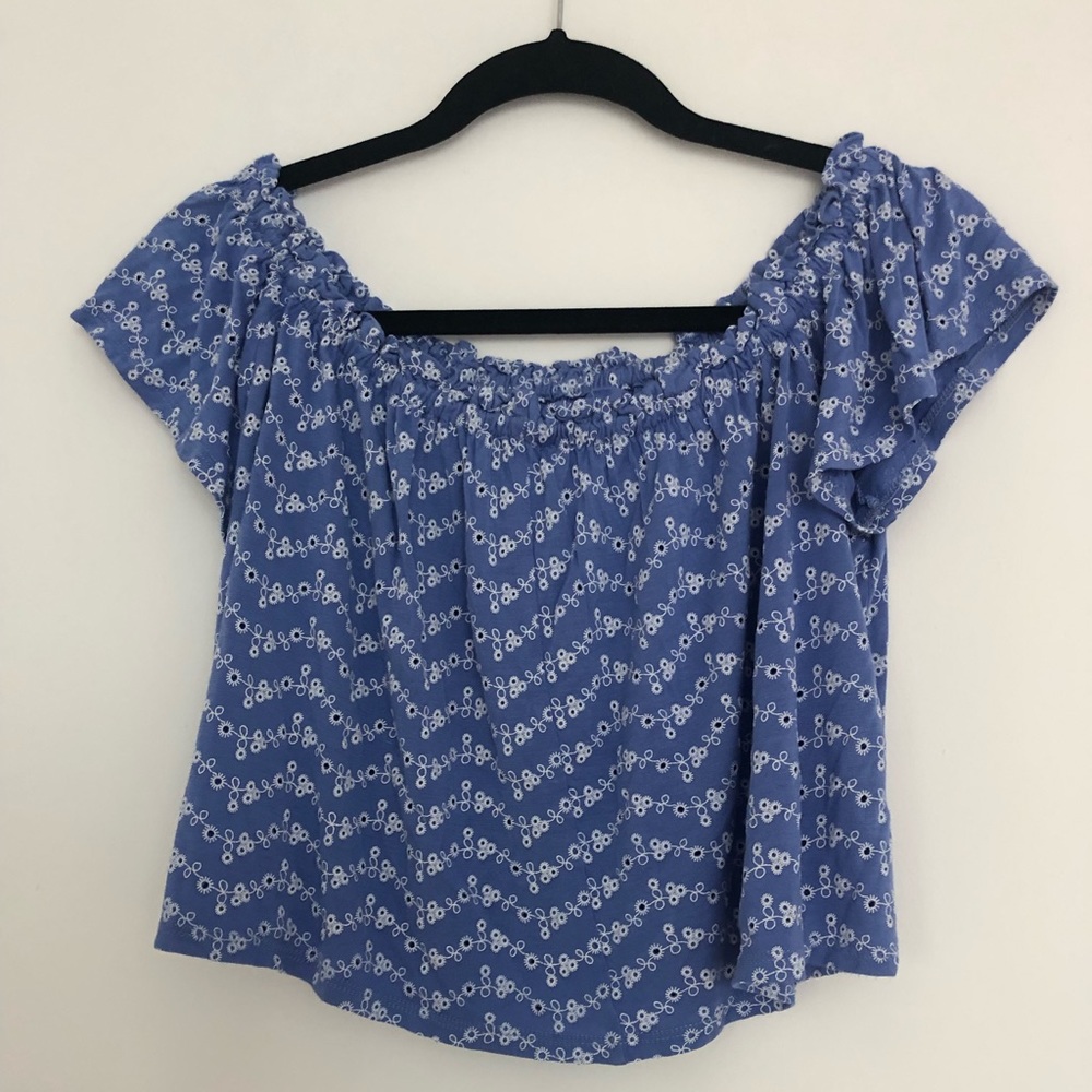 Off the shoulder light blue floral shirt